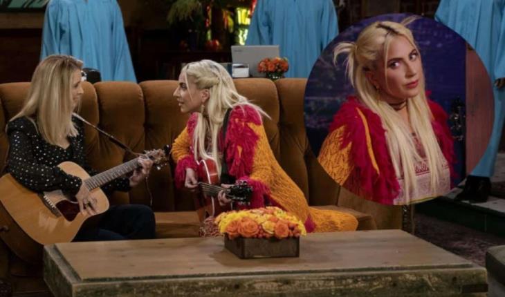 Lady Gaga canta con Phoebe Smelly Cat en la reunión de Friends