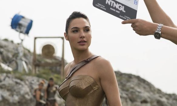 Gal Gadot podría ser reemplazada por una actriz brasileña para interpretar a Wonder Woman