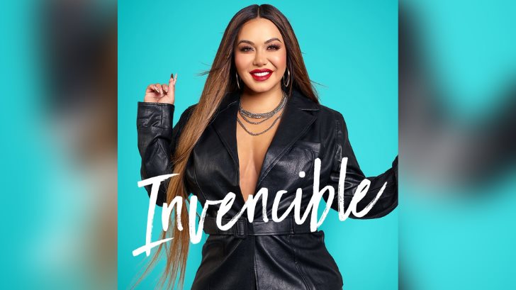 Hija de Jenny Rivera estrenará libro Invencible