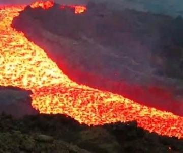 VIDEO | Tsunami de lava: volcán Cumbre Vieja se mantiene imparable