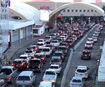 ¿Por qué se congestionó el tráfico en la garita Dennis DeConcini?