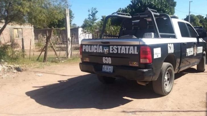 Policía detiene a un hombre por amenazar con cuchillo a su prima