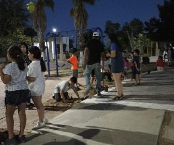 Vecinos de La Campiña reforesta con ayuda de Huertos y más