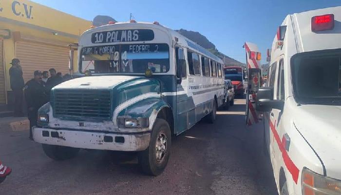Guaymas: Once heridos deja choque entre transporte público