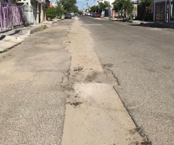 Solicitan reparación de pavimento tras obras de Agua de Hermosillo